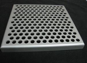   异型铝单板作为铝单板的一种，深受人们的喜爱